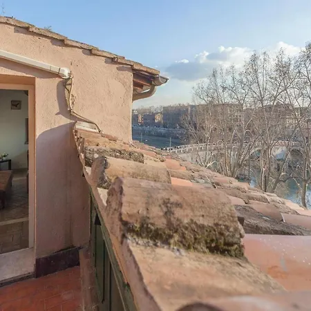 Grottini Charme Penthouse ~ Historic Center Rome
