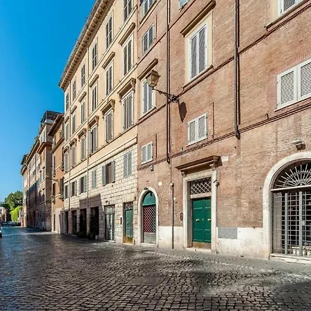 Grottini Charme Penthouse ~ Historic Center